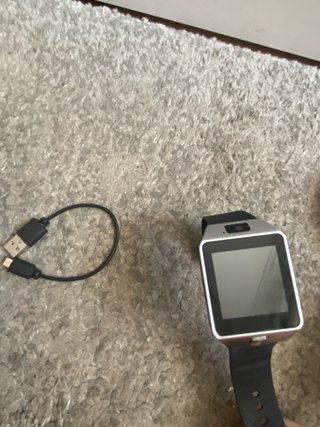 Reloj Digital Negro y Plateado