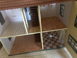 Casa de muñecas  Linda