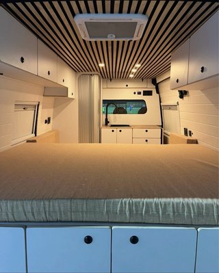 Nissan camper Interestar 2001
