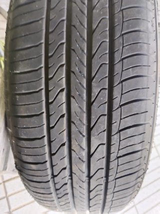 2 LLANTAS CON NEUMÁTICOS SEAT IBIZA. 185/60 R14 8