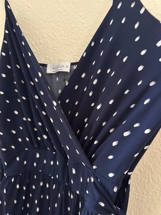 Mono azul de lunares