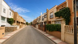 TRIPLEX LA ROMANILLA (ROQUETAS DE MAR)