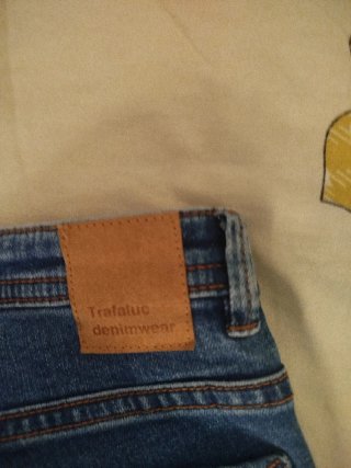 Pantalones acampanados vaqueros mujer