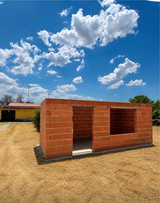 Se vende casa con piscina y terreno