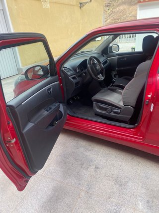 Suzuki Swift 2013