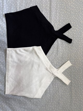2 Tops Niña Negro y Blanco T.10/11
