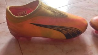 Botas de fútbol Puma Talla 32