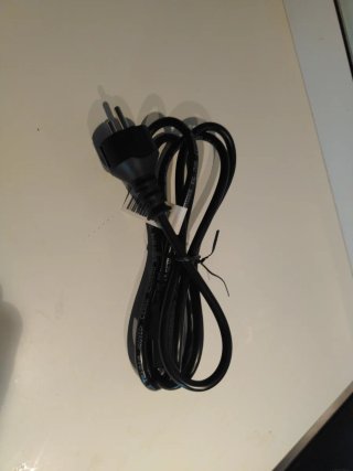 Cable de alimentación negro