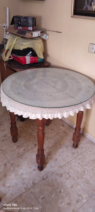 Mesa redonda cristal y madera
