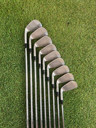 Set de Palos de Golf MIZUNO y CALLAWAY
