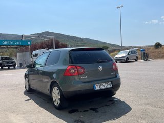 Volkswagen Golf 5 2004