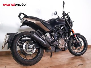 HUSQVARNA SVARTPILEN 125 ABS