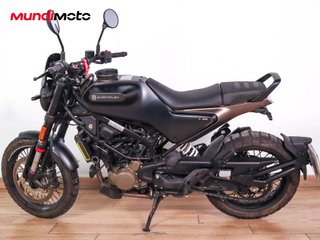 HUSQVARNA SVARTPILEN 125 ABS