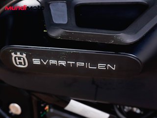 HUSQVARNA SVARTPILEN 125 ABS