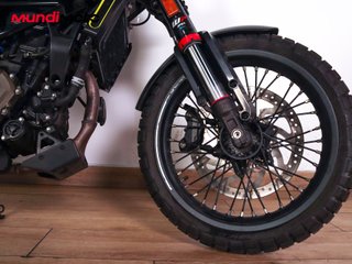 HUSQVARNA SVARTPILEN 125 ABS