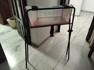 Bañera Stokke con patas y adaptador bebé