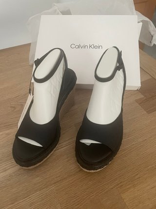 Sandalias Calvin Klein Negras Nuevas