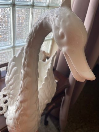 Cisne de cerámica blanco