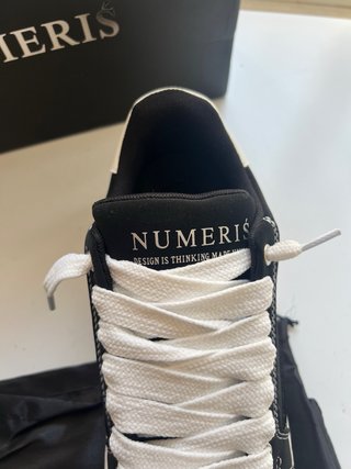 Zapatillas Numeris Negras y Blancas Talla 42