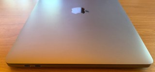 MacBook Pro A2159 Gris Espacial