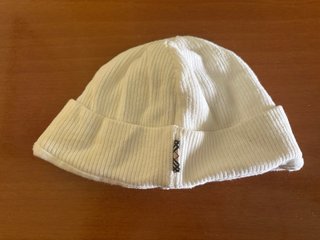 Burberry Gorro- 12M