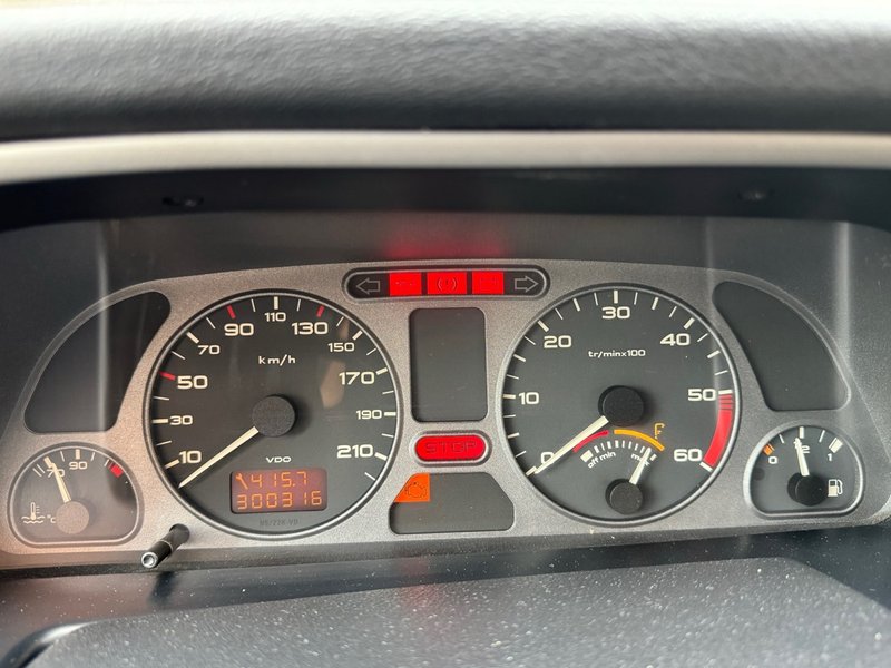 se vende o se cambia Peugeot 306 2.0hdi - foto 1