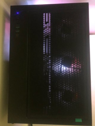 RX 9060 XT + R7 + 16 GB | PC Gaming Gigabyte