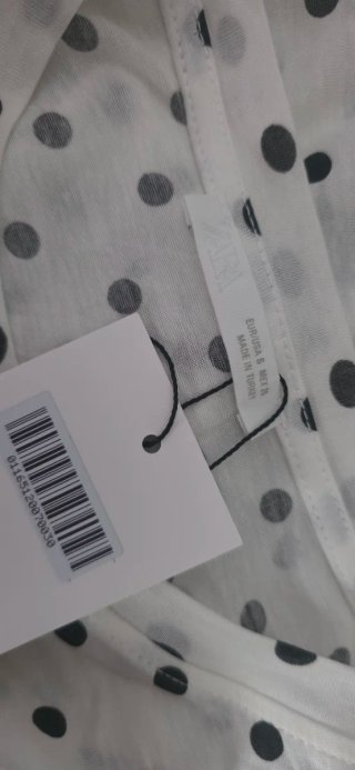 Camiseta blanca con lunares negros manga corta - Z