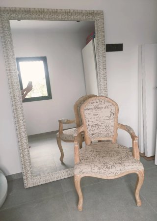 Butaca vintage beige