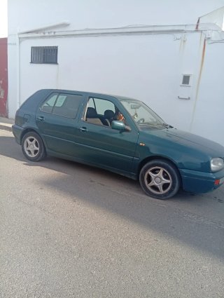 Volkswagen Golf 2004