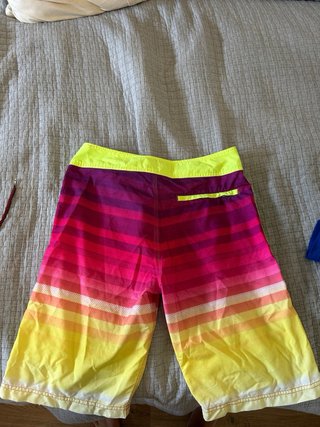 Bañador Hurley Rayas Degradado Rosa Amarillo