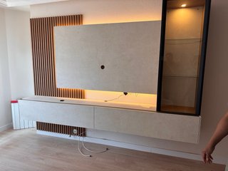 MONTAJE • MUEBLES • MANITAS