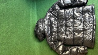 Chaqueta Moncler Negra Brillante