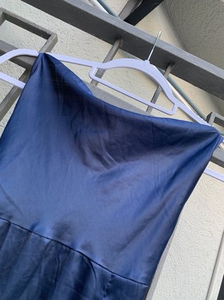 Vestido largo de satén
