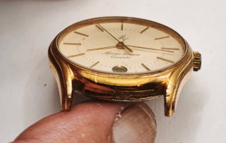Maurice Lacroix Quartz Vintage Dorado