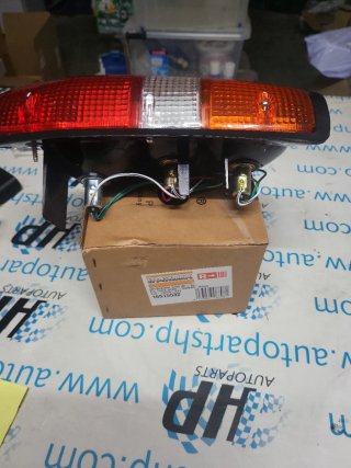 Piloto Mitsubishi L200 87-95 Trasero Derecho