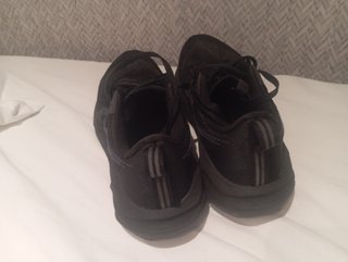 Zapatillas ASICS Negras