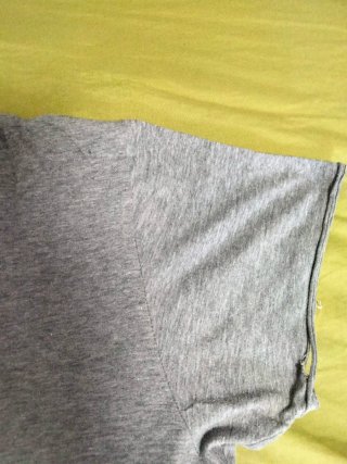 Camiseta Pull&Bear gris talla L
