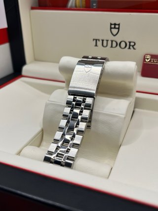 Tudor Prince Date-Day 76214 Linen Diamonds | Full