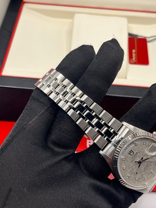 Tudor Prince Date-Day 76214 Linen Diamonds | Full