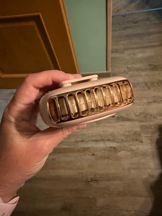 Ventilatore portatile ricaricabile beige