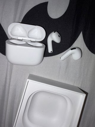 Airpods 4ª Gen. Apple Blancos