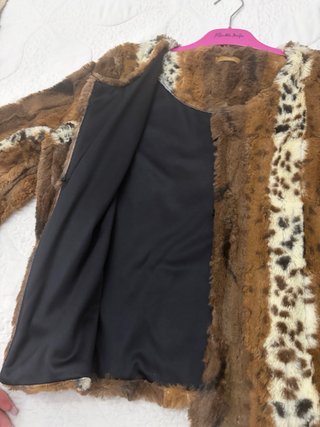 Chaqueta de pelo con estampado animal