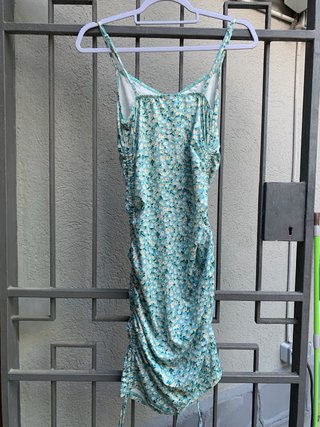 Vestido corto de flores