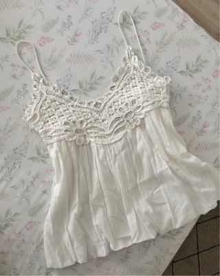 Top Zara encaje blanco