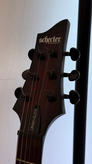 Schecter Omen Elite-6 Guitarra eléctrica +saymour