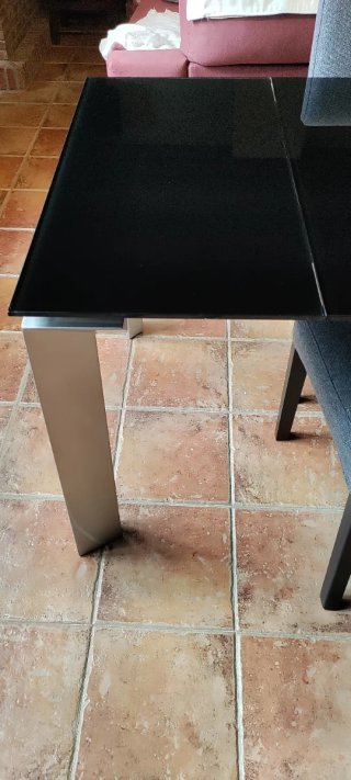 Mesa Comedor Cristal y Metal Negra/Plata