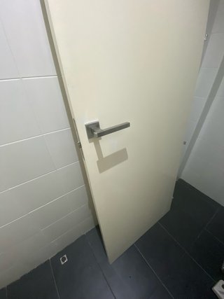 Puerta de madera interior
