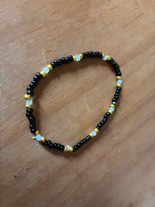 Pulseras y tobilleras hechas a mano