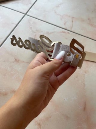 Cintura donna con fibbia logo dorata